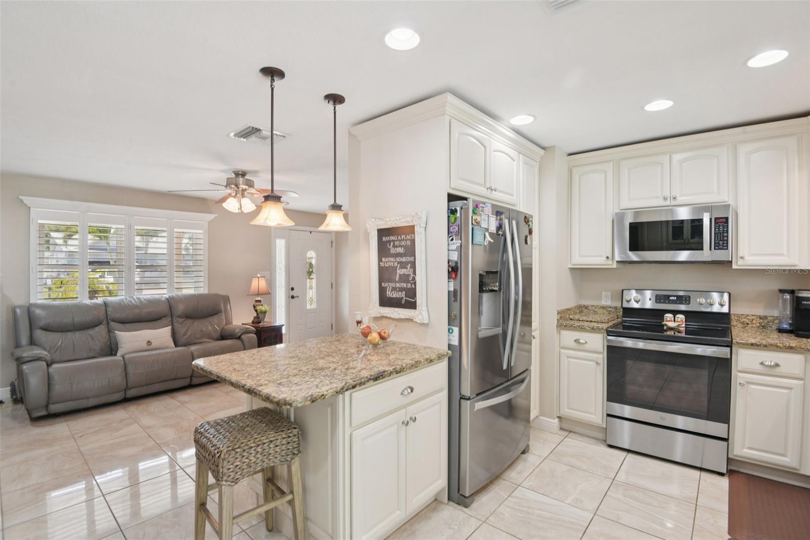 LAKE SHORE ESTATES 5TH ADD - Residential