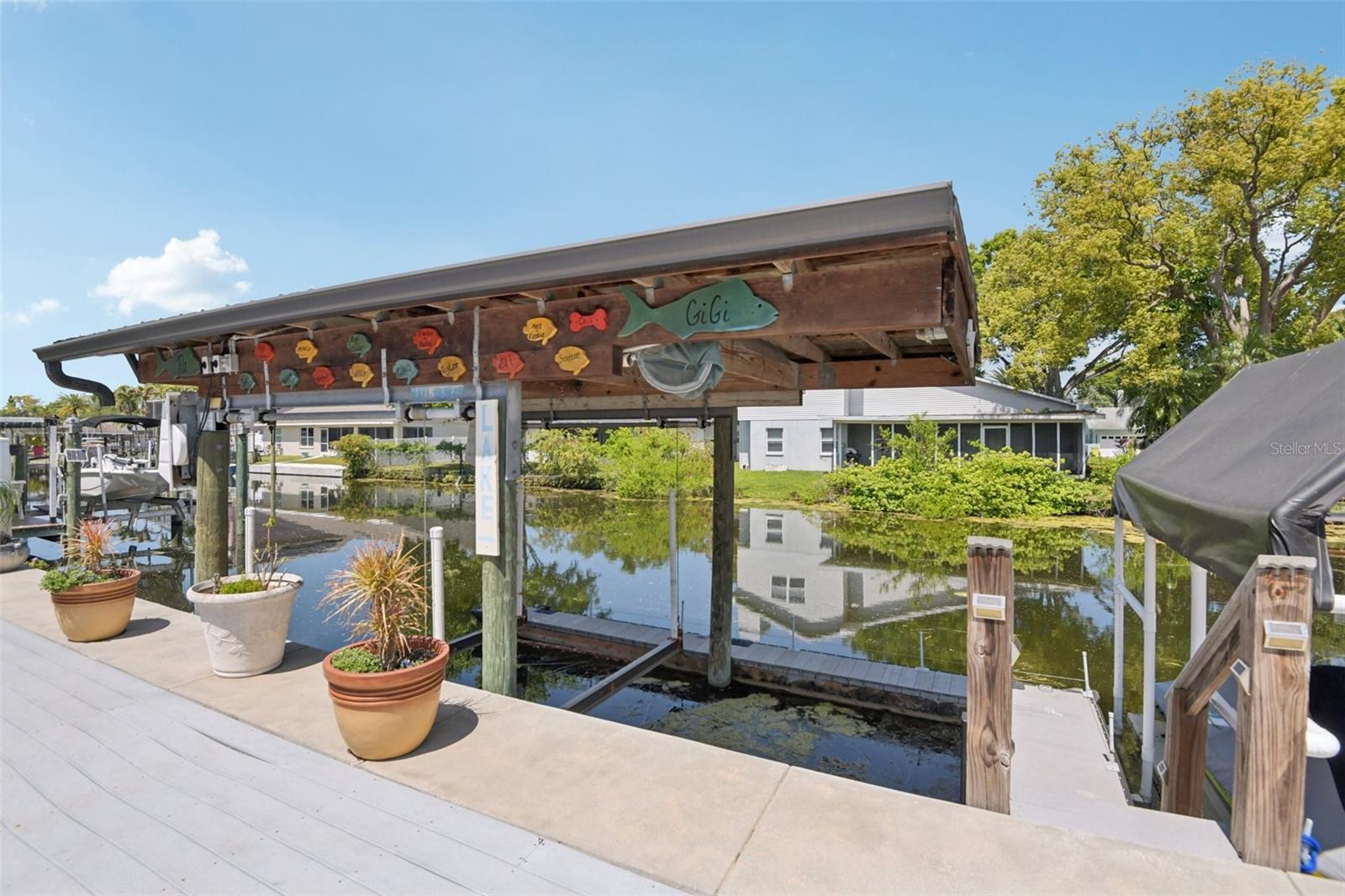 LAKE SHORE ESTATES 5TH ADD - Residential