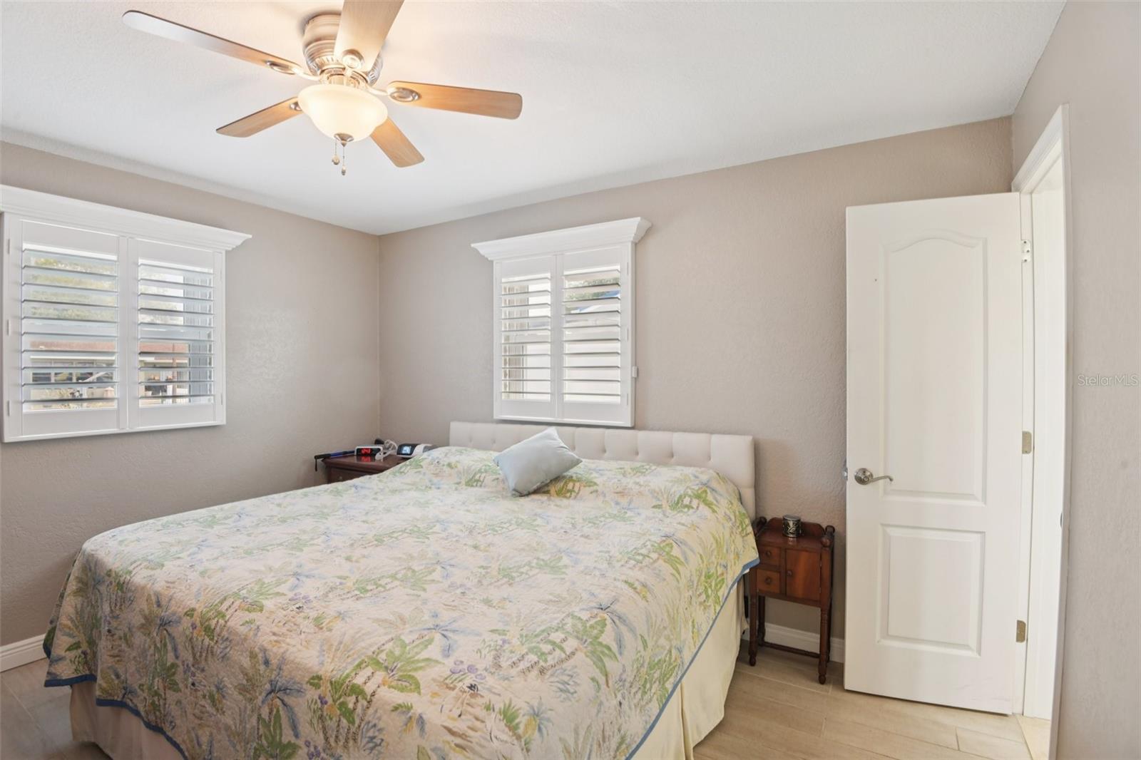 LAKE SHORE ESTATES 5TH ADD - Residential