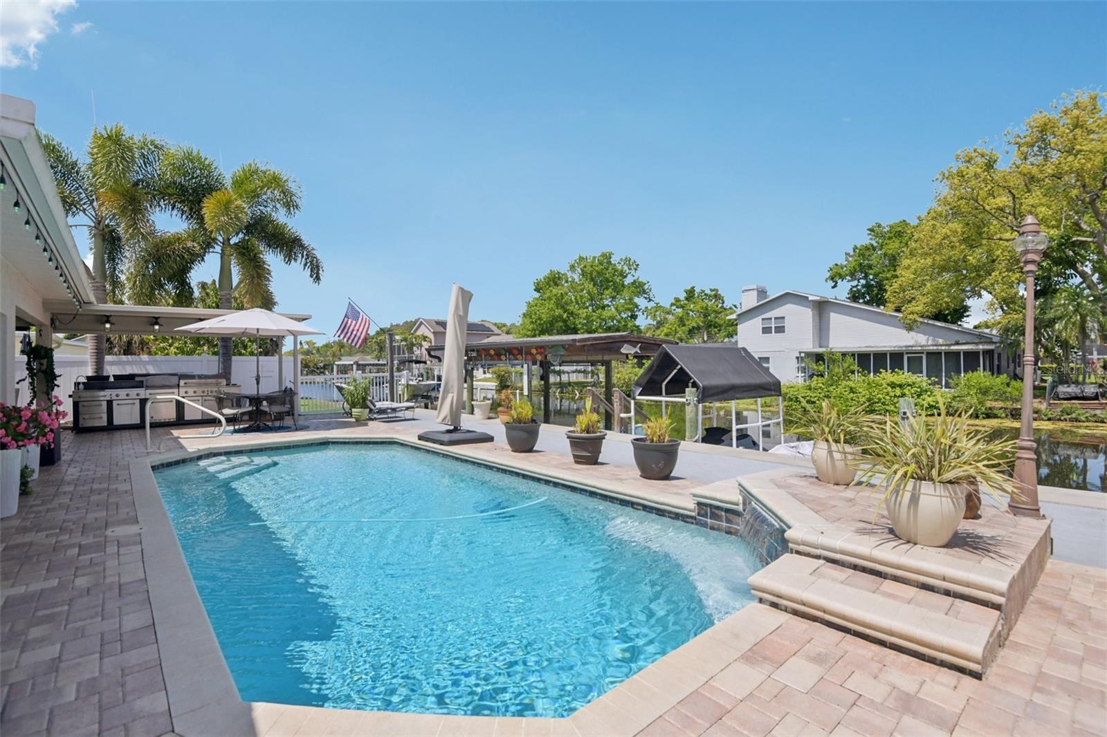 LAKE SHORE ESTATES 5TH ADD - Residential