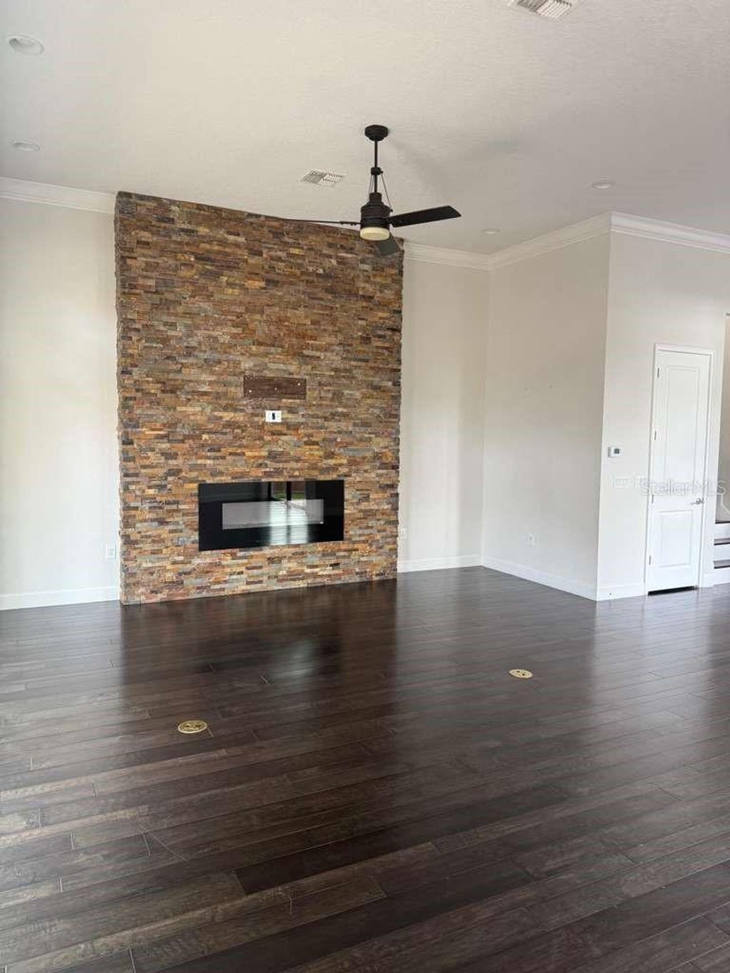 Photo of 8370 Via Vittoria Way, Orlando, FL 32819 (MLS # O6390105)