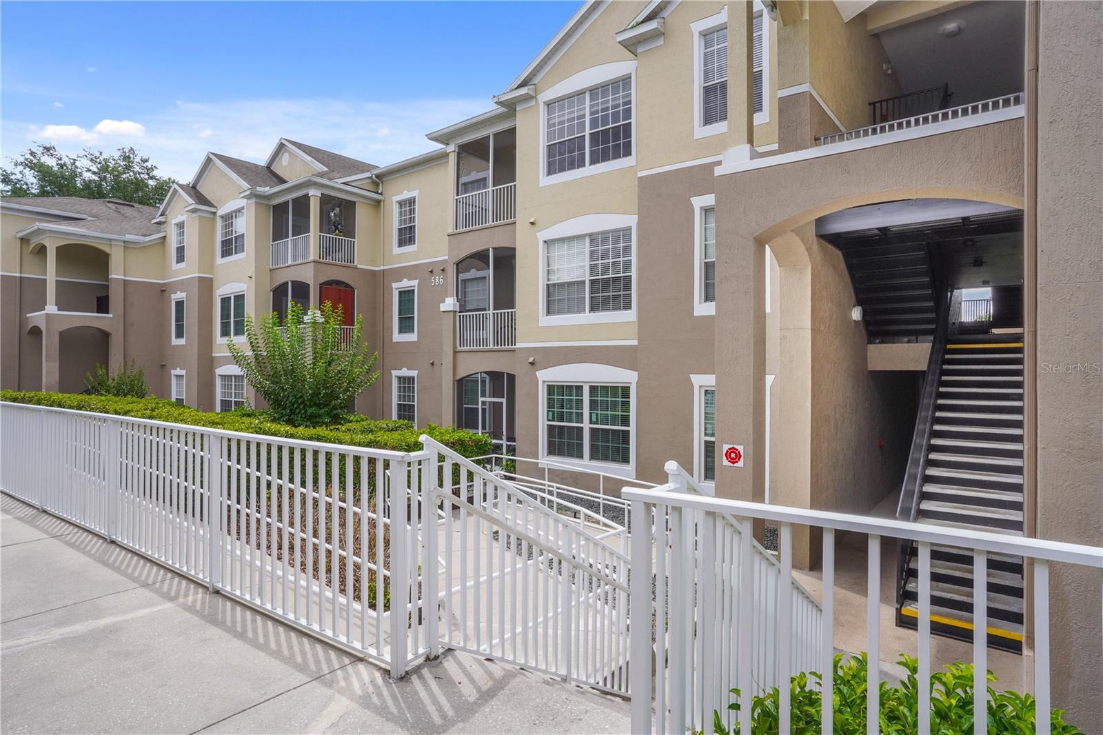 586 BRANTLEY TERRACE WAY 306