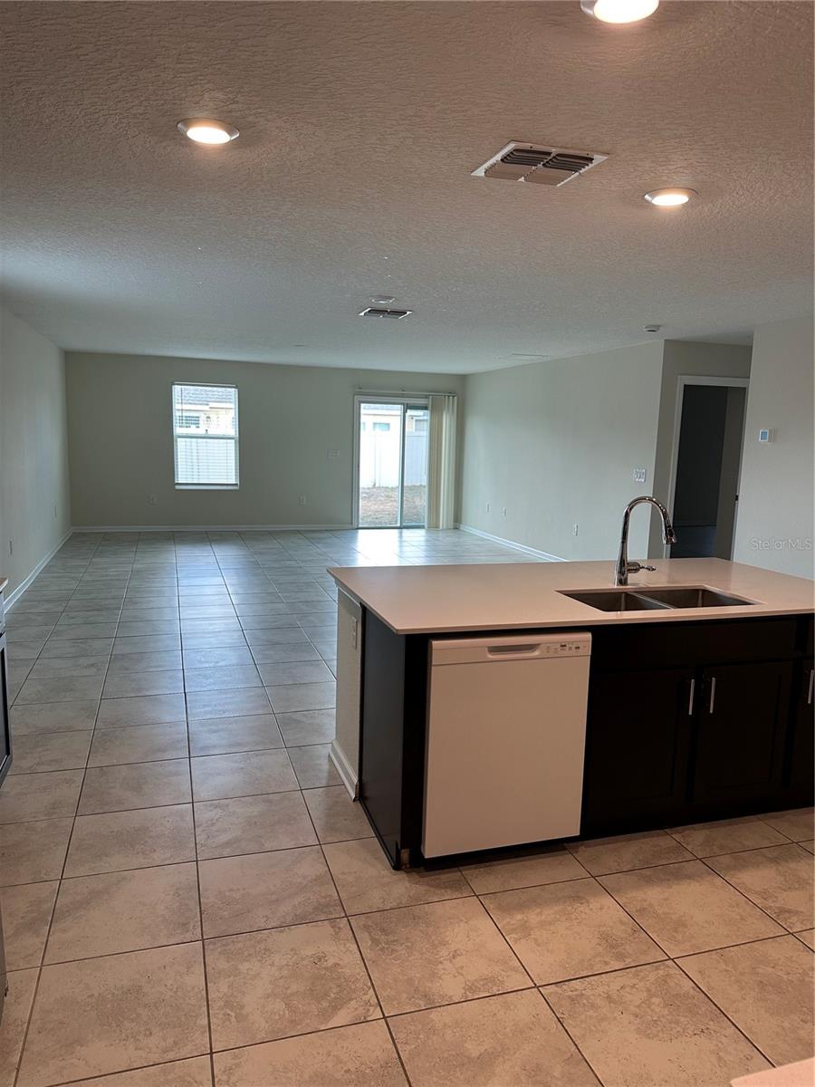 STOREY CREEK PH 1 - Residential Lease