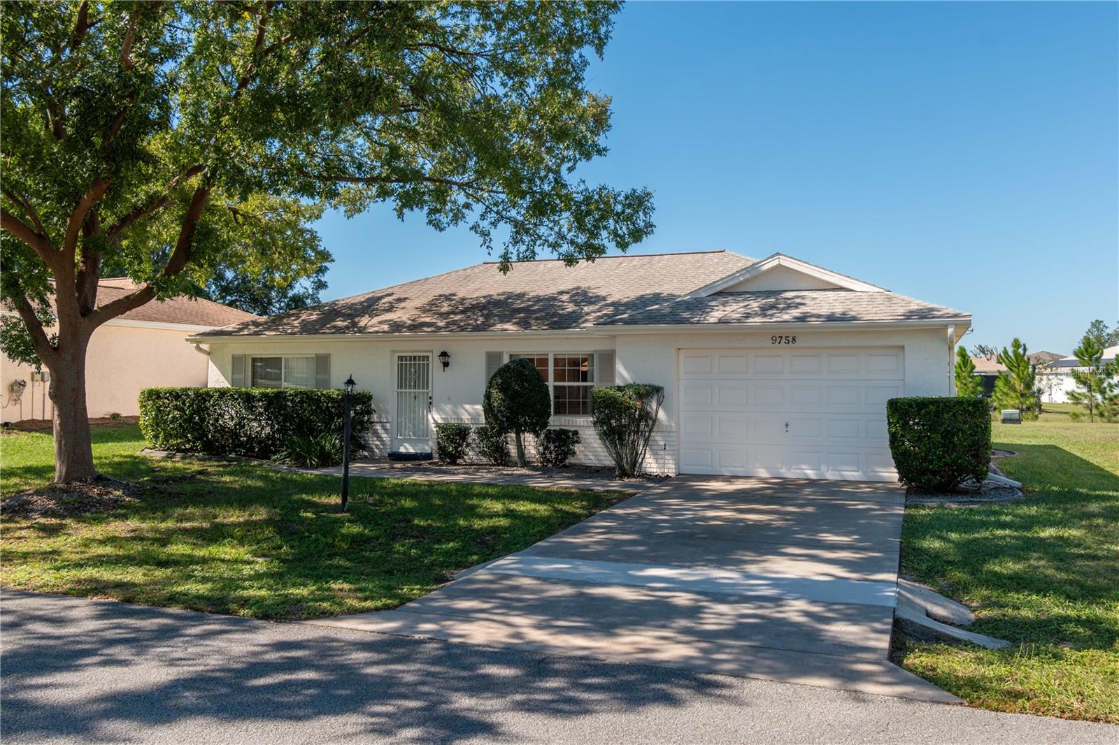 ON TOP OF THE WORLD - Residential