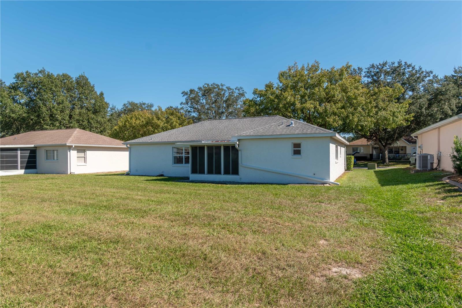 ON TOP OF THE WORLD - Residential