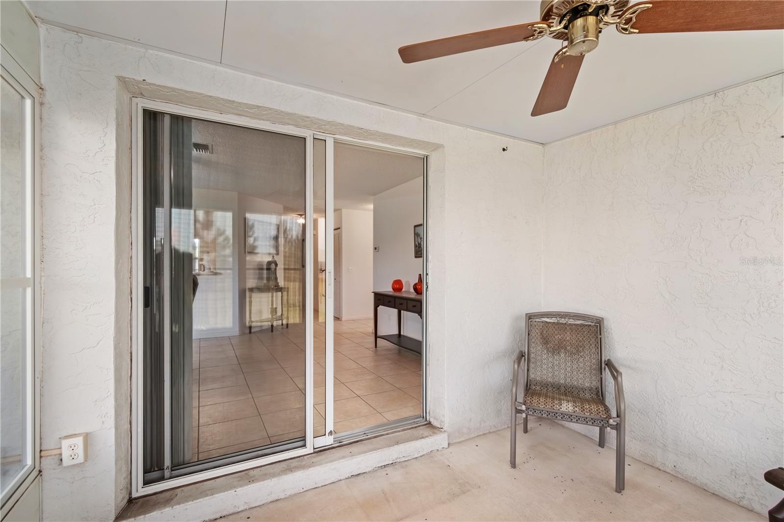 ON TOP OF THE WORLD - Residential