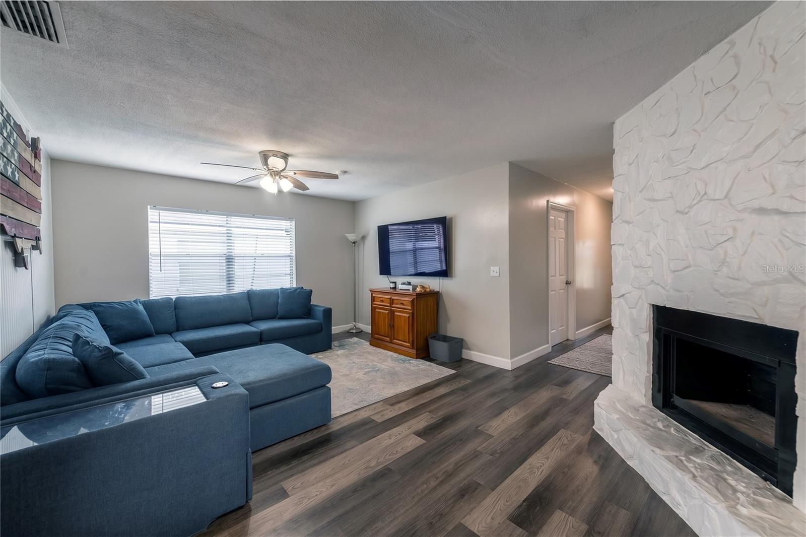 4703 SERENA DRIVE
