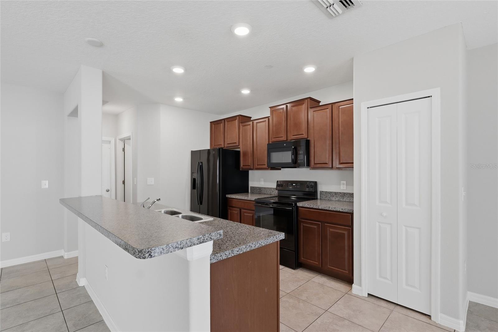 TOUCHSTONE PH 2 - Residential