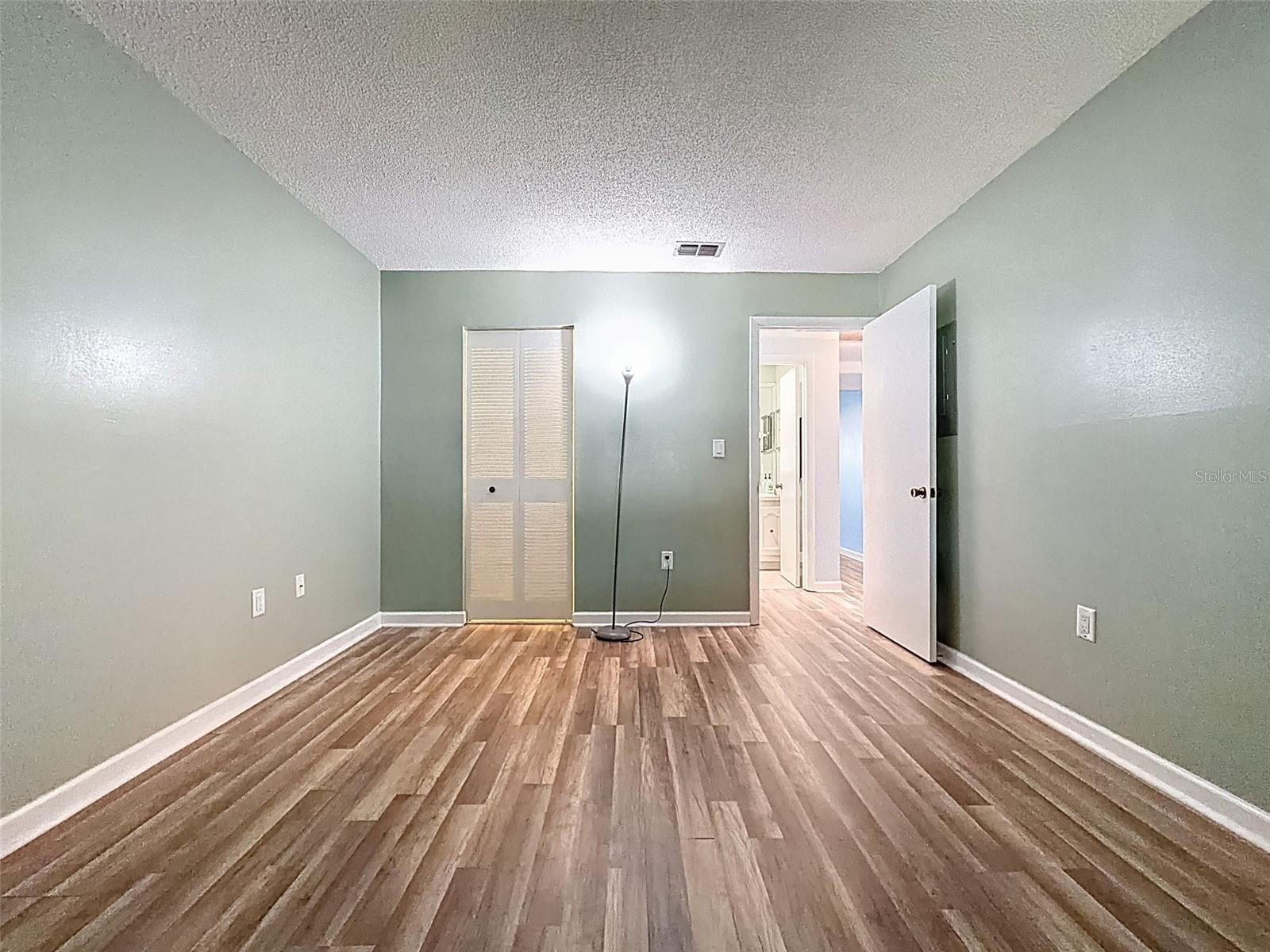 PARADISE POINTE WEST - Residential