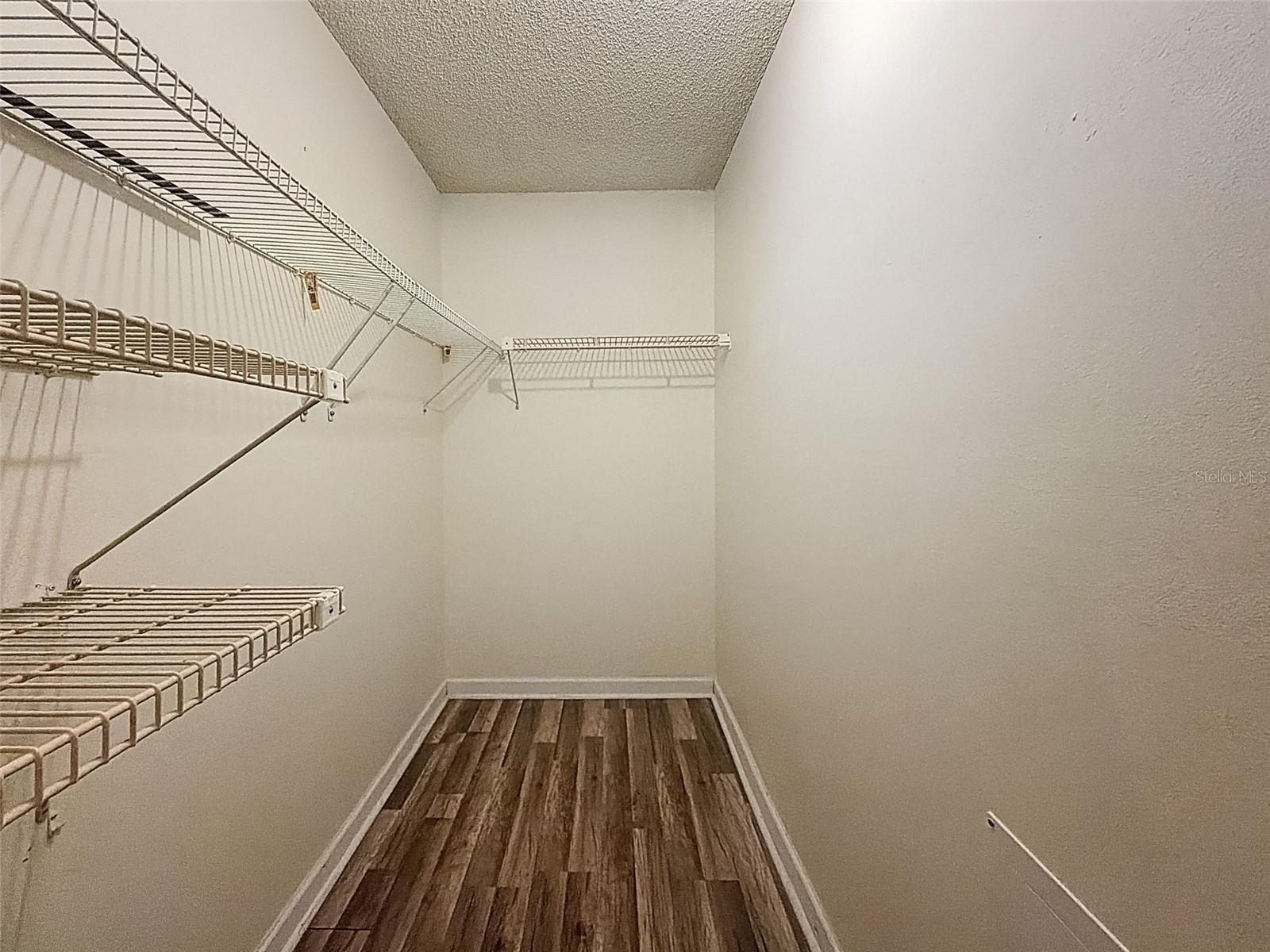 PARADISE POINTE WEST - Residential