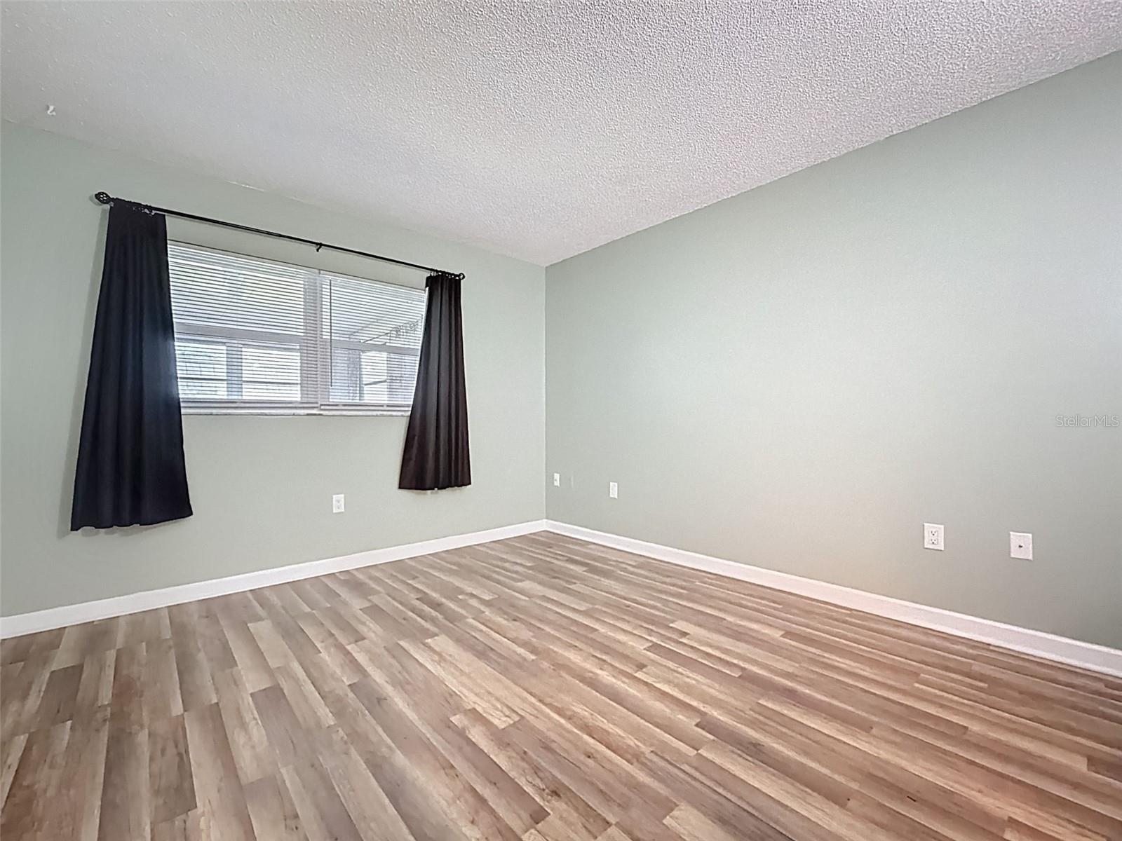 PARADISE POINTE WEST - Residential