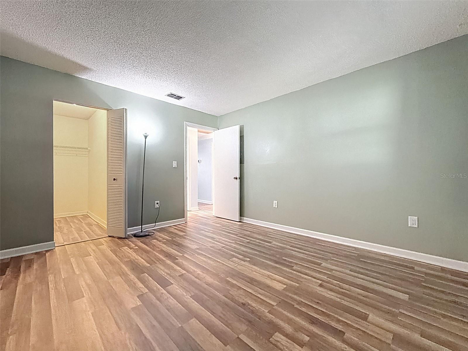 PARADISE POINTE WEST - Residential