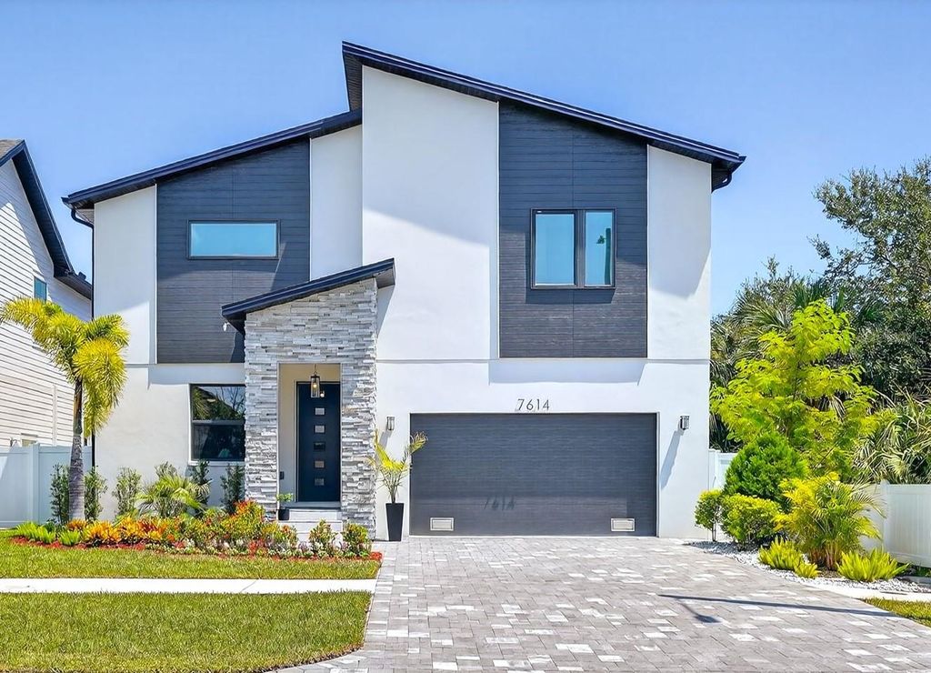 Photo of 7614 S Faul Street, Tampa, FL 33616 (MLS # TB8421262)