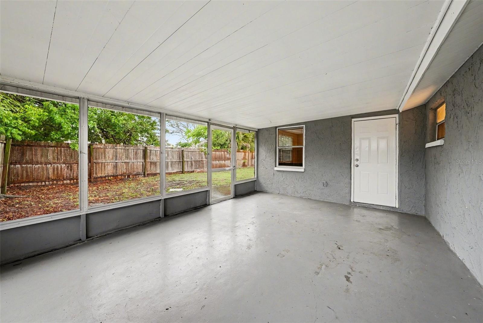 EMBASSY HILLS - Residential