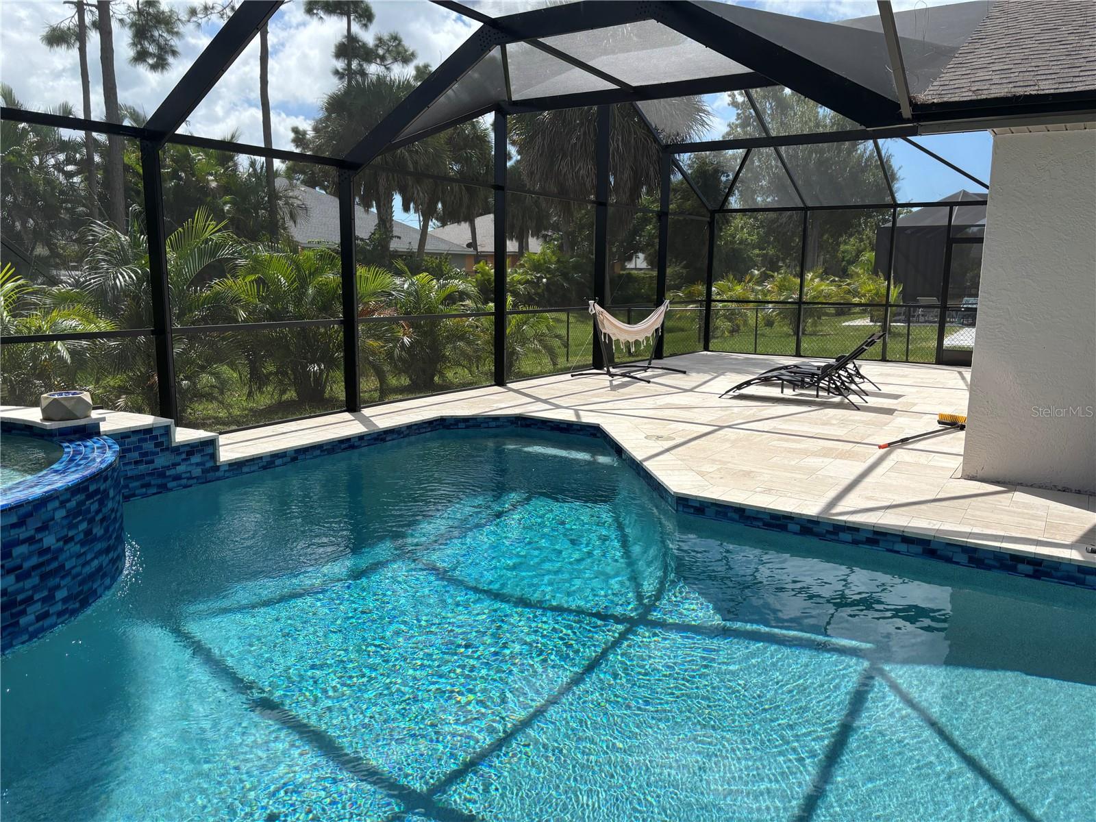 ROTONDA WEST BROADMOOR - Residential