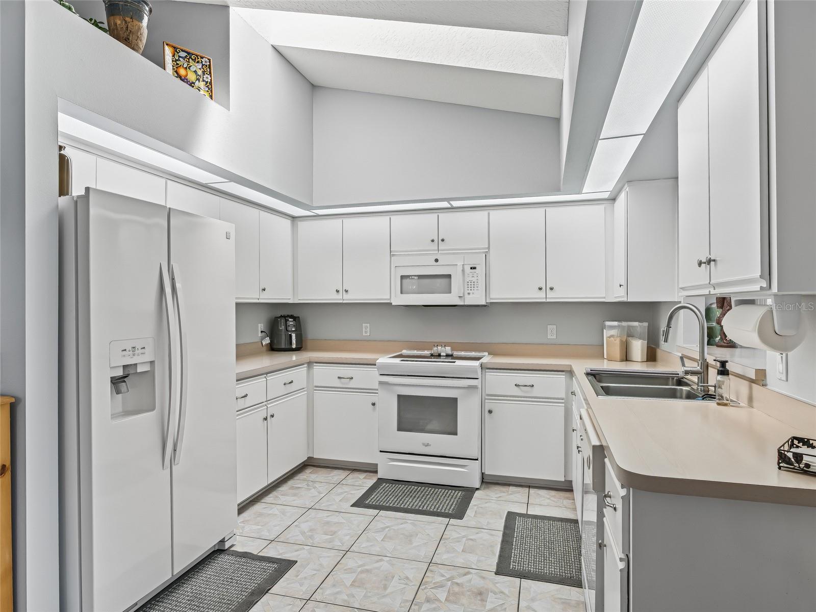 STONECREST - Residential