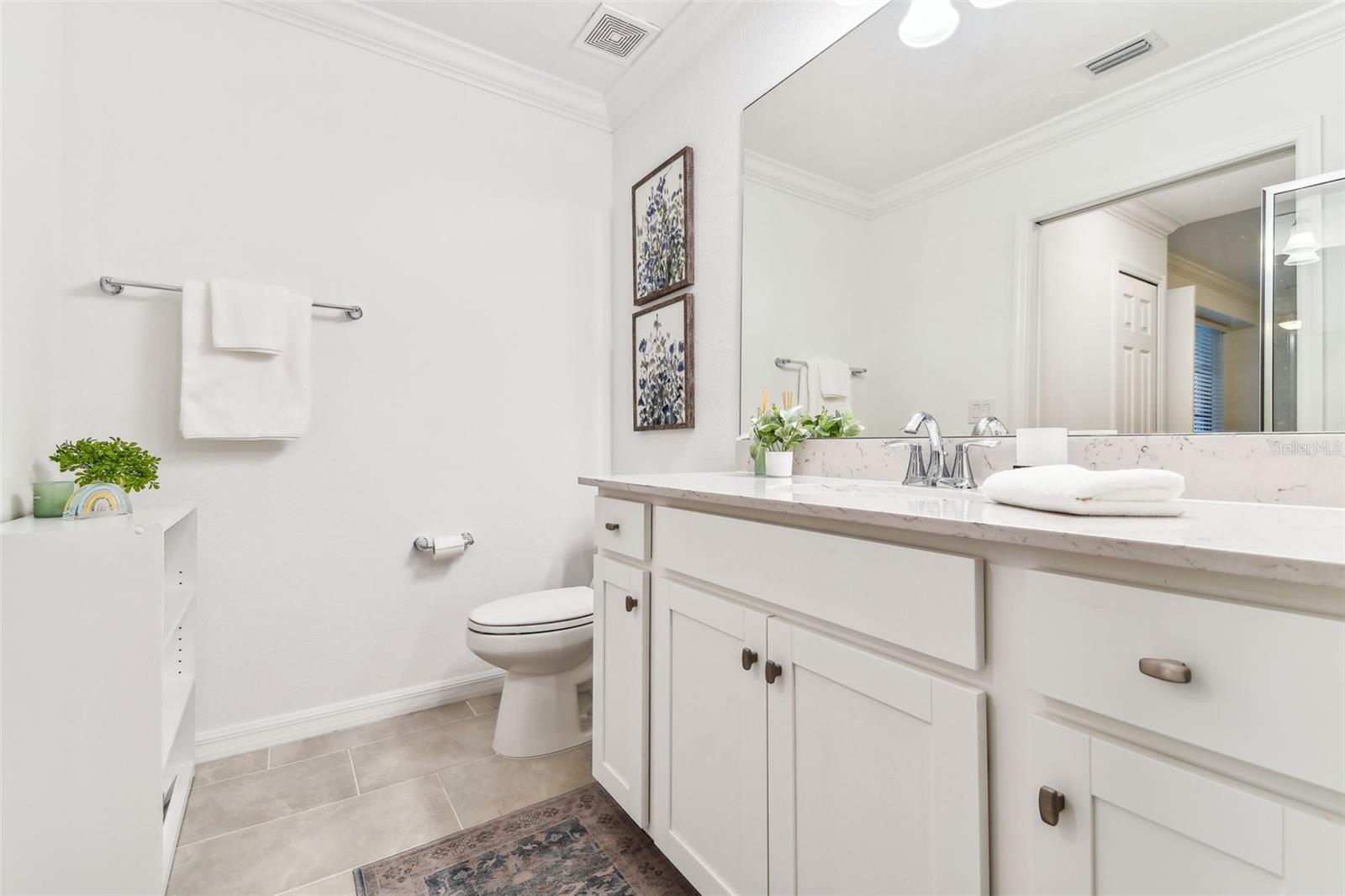 LAKEWOOD NATIONAL - Residential Lease