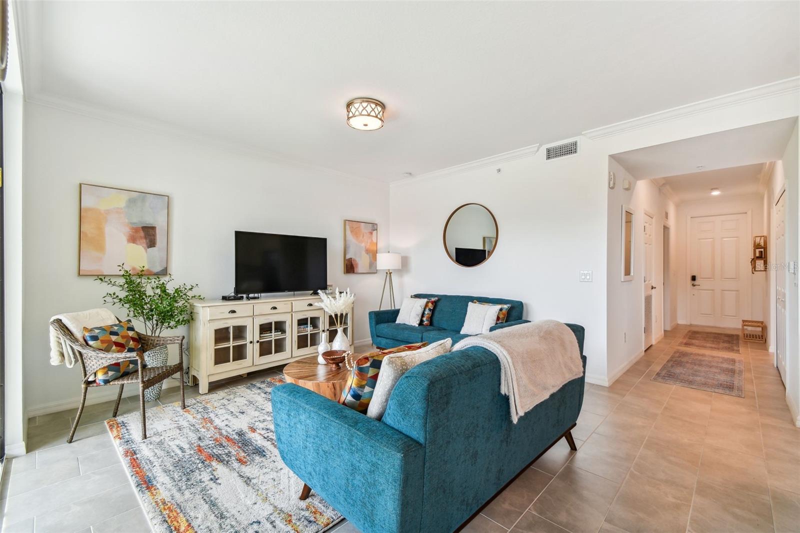 LAKEWOOD NATIONAL - Residential Lease