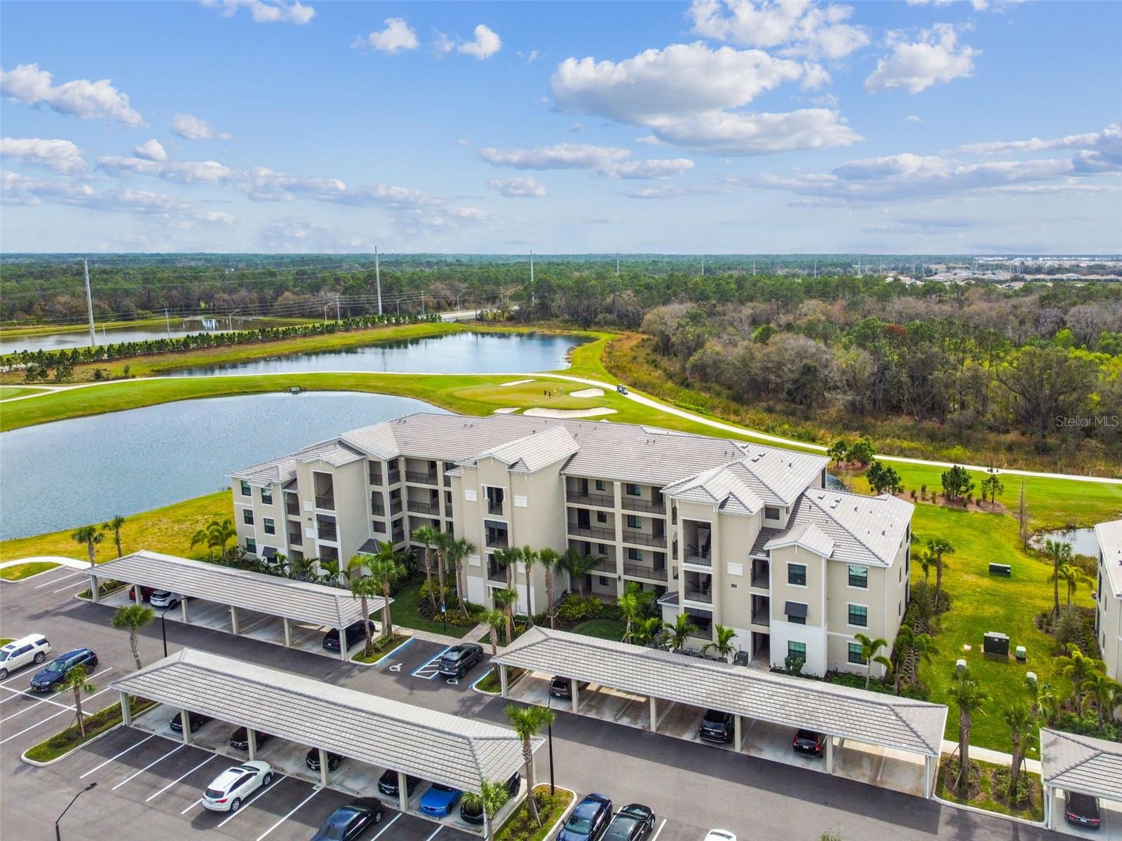 LAKEWOOD NATIONAL - Residential Lease