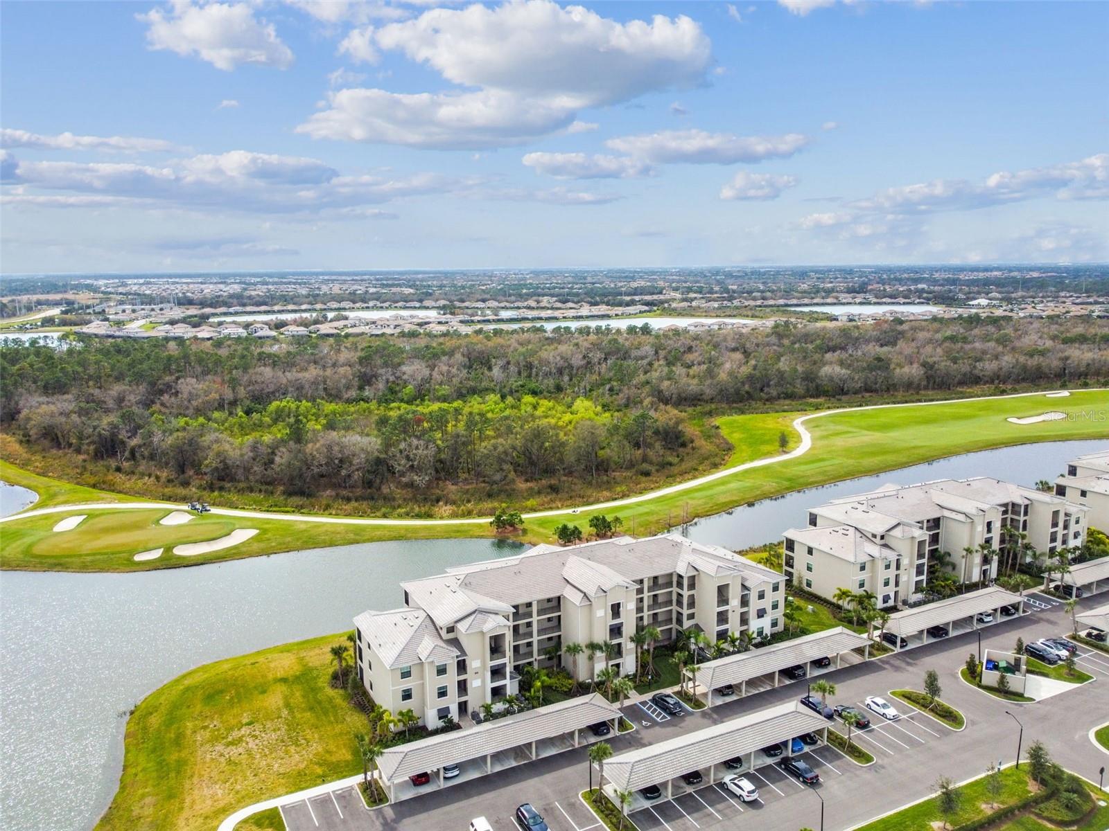 LAKEWOOD NATIONAL - Residential Lease