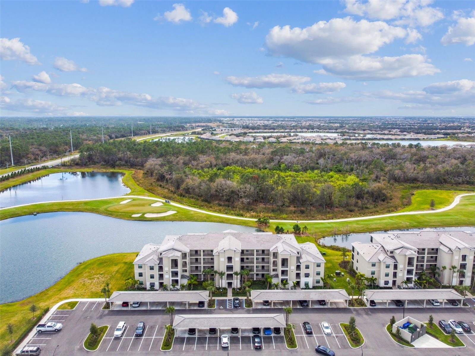 LAKEWOOD NATIONAL - Residential Lease