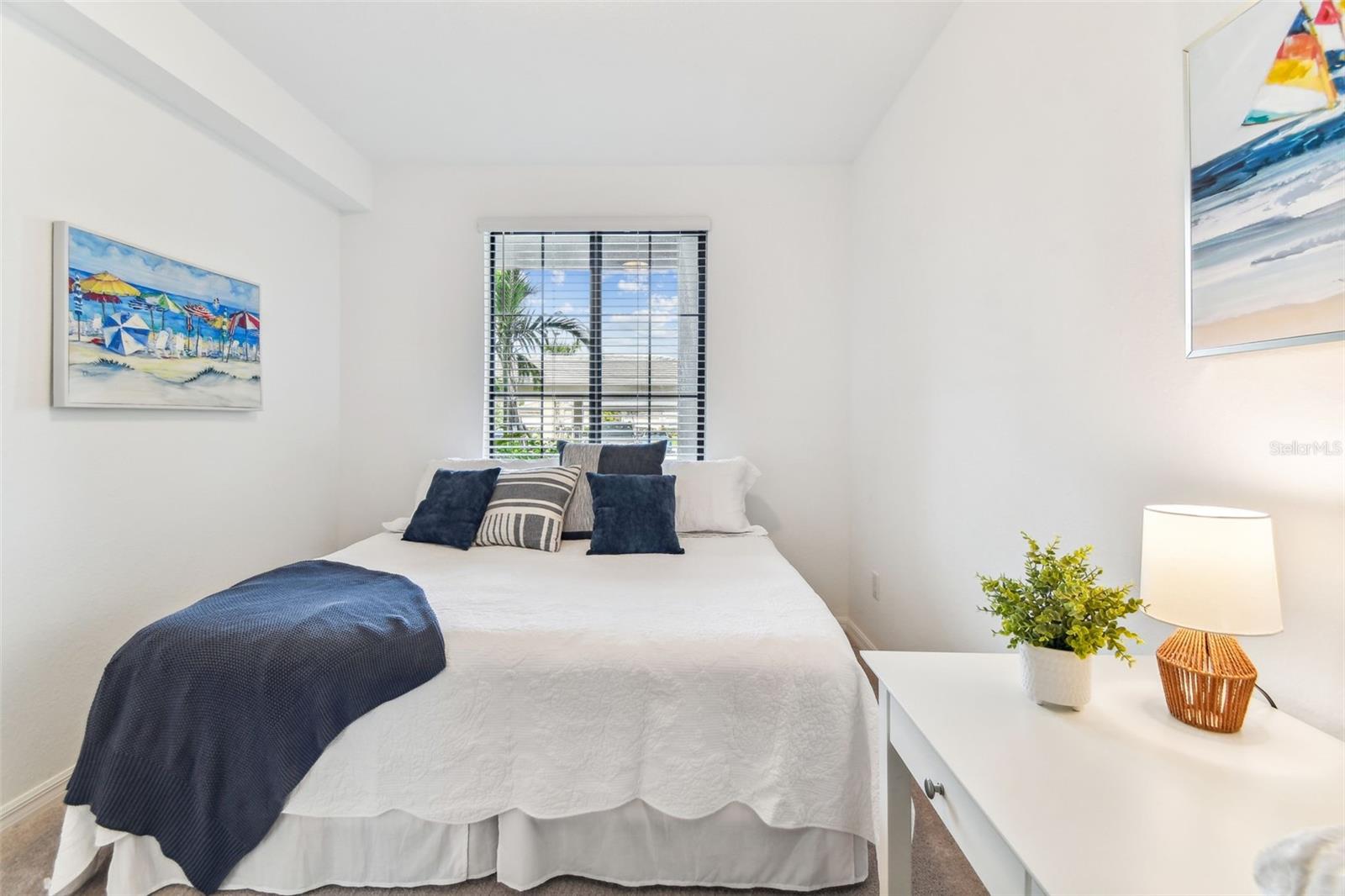 LAKEWOOD NATIONAL - Residential Lease