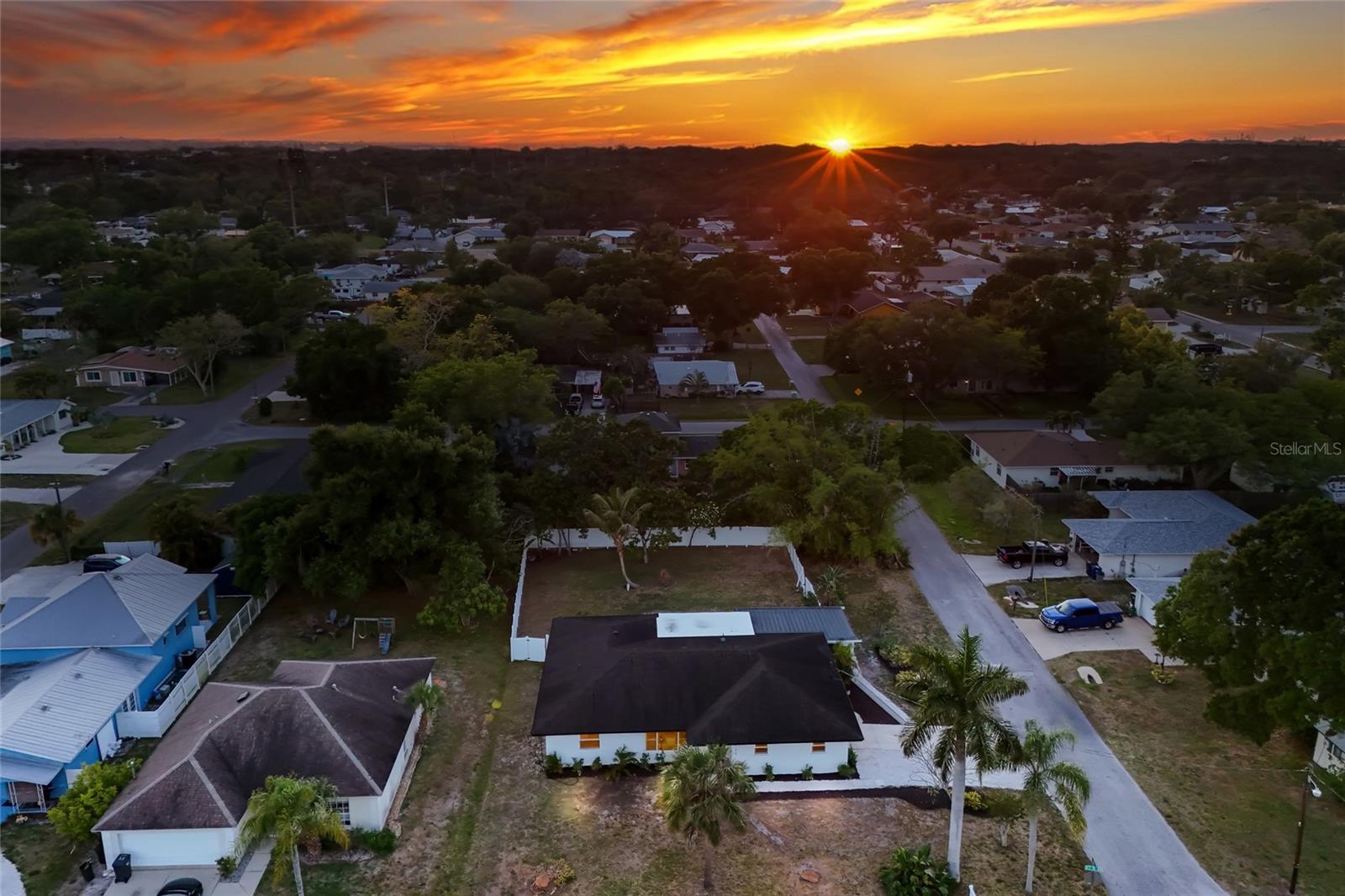 STEVENS ADD TO BRADENTOWN - Residential