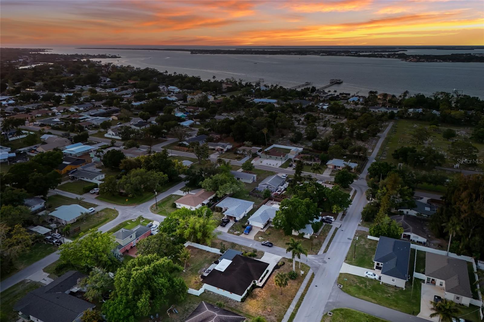 STEVENS ADD TO BRADENTOWN - Residential