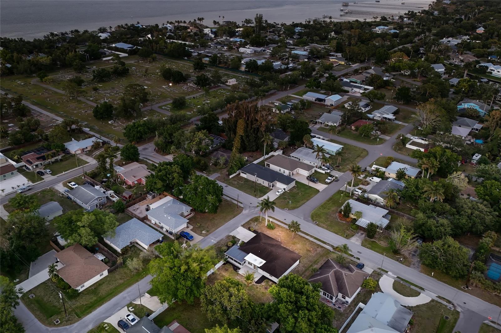 STEVENS ADD TO BRADENTOWN - Residential