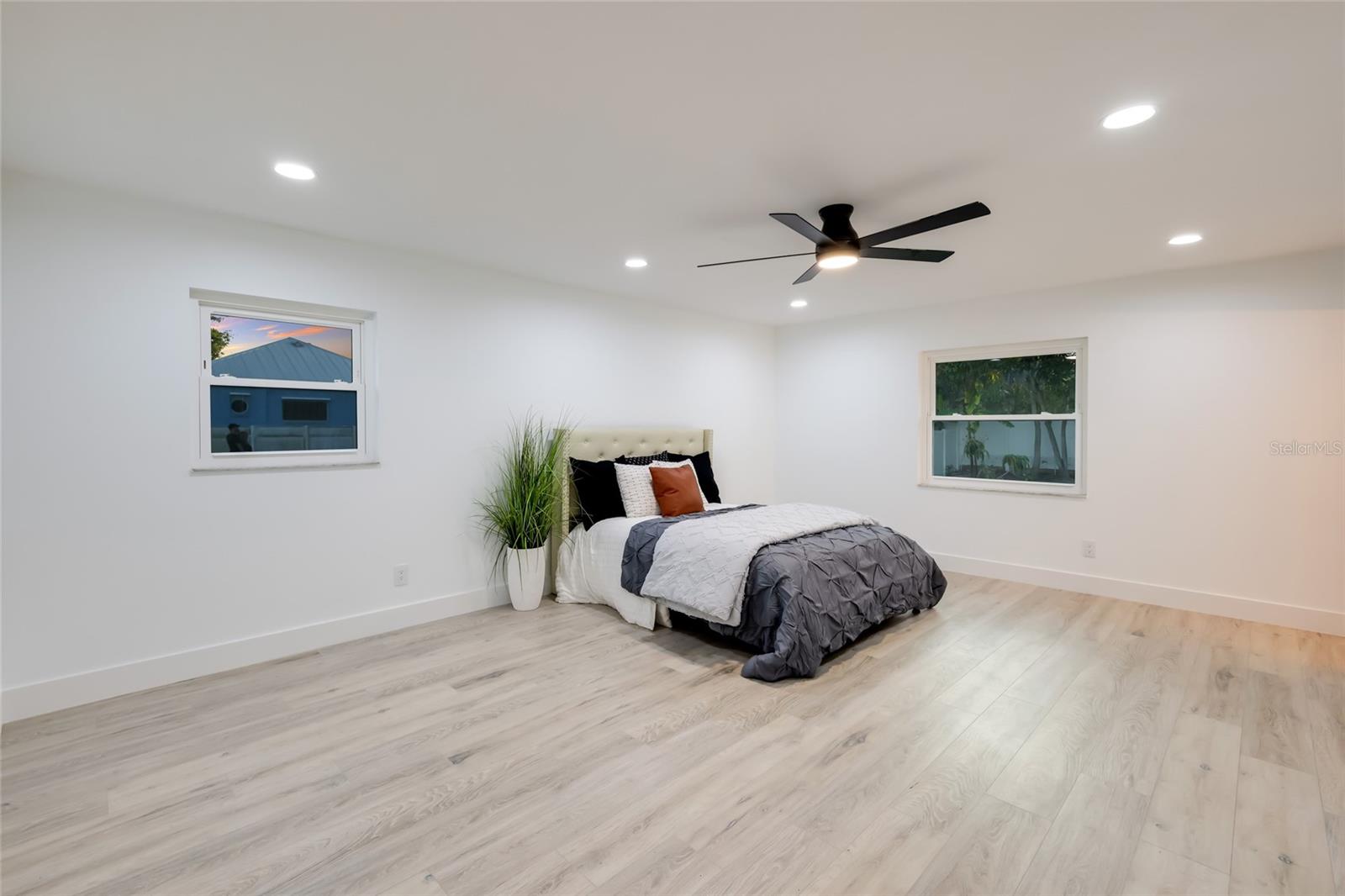 STEVENS ADD TO BRADENTOWN - Residential