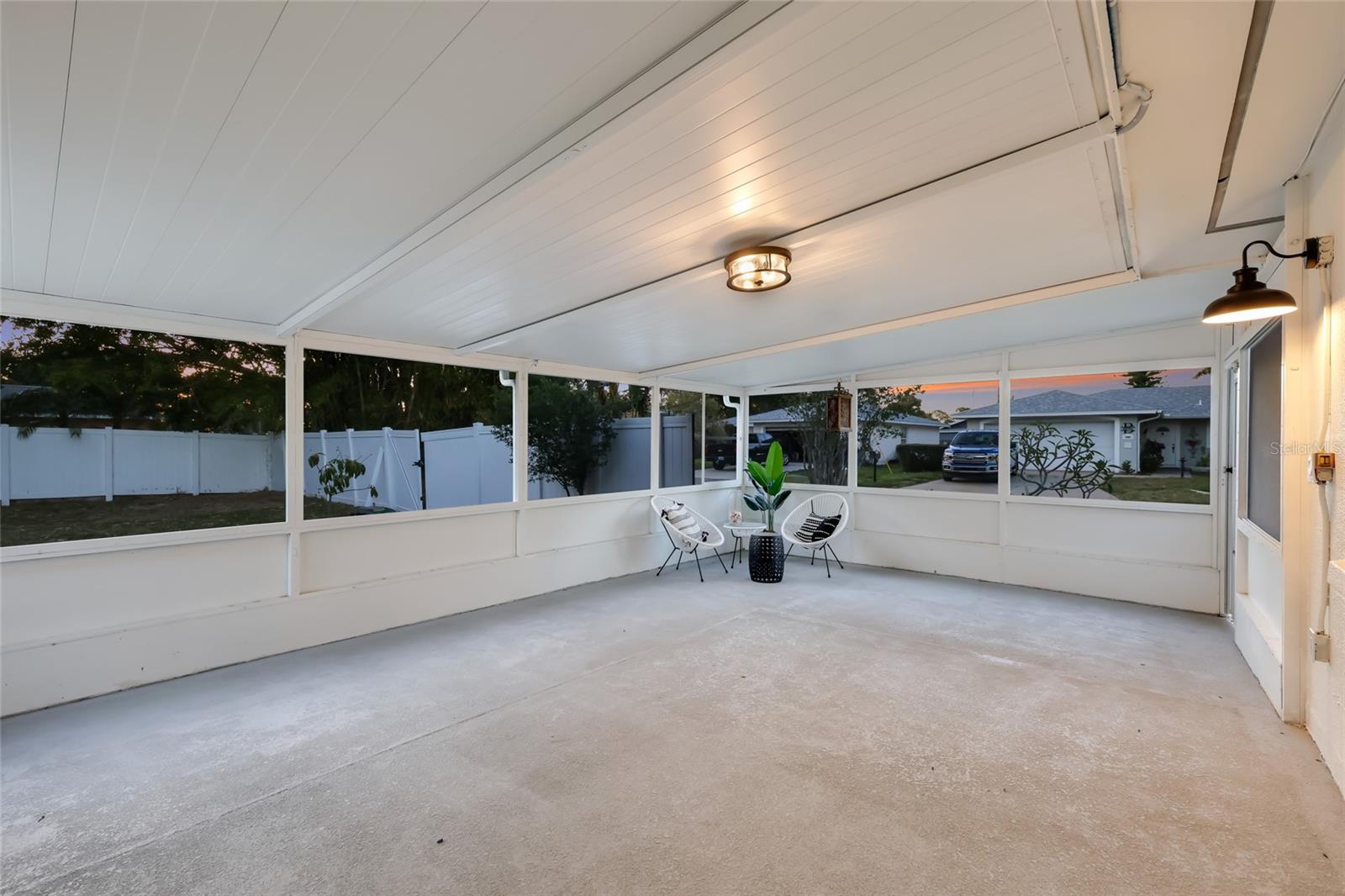 STEVENS ADD TO BRADENTOWN - Residential