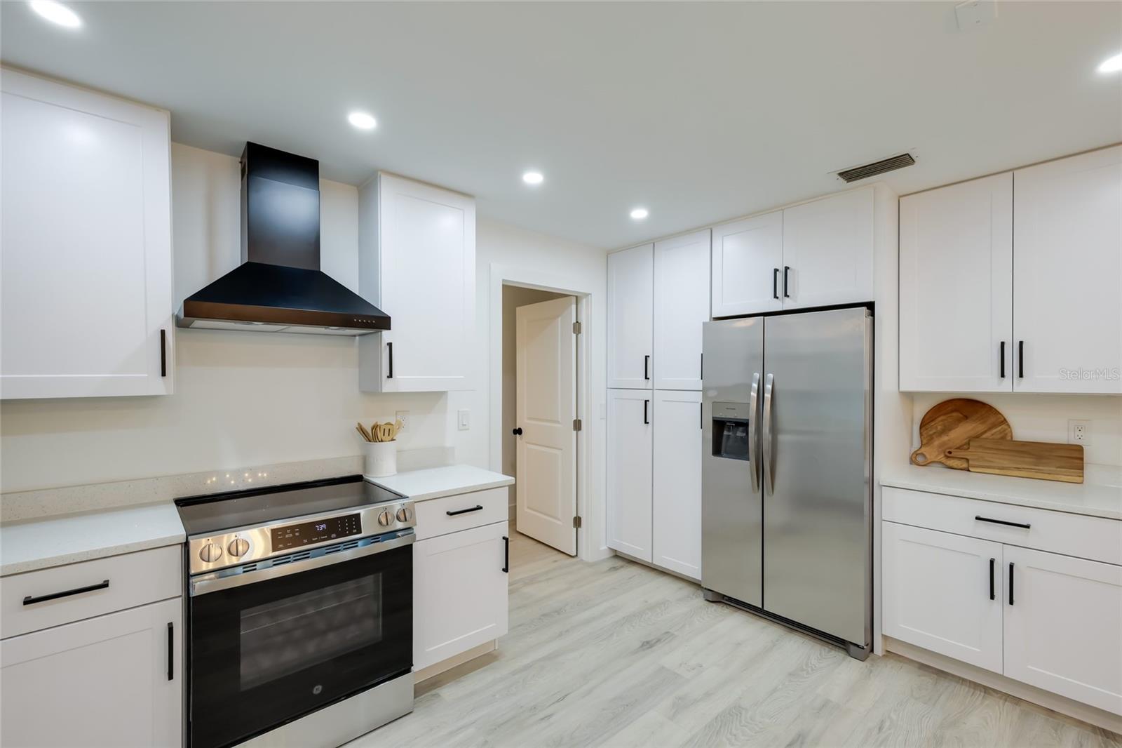 STEVENS ADD TO BRADENTOWN - Residential