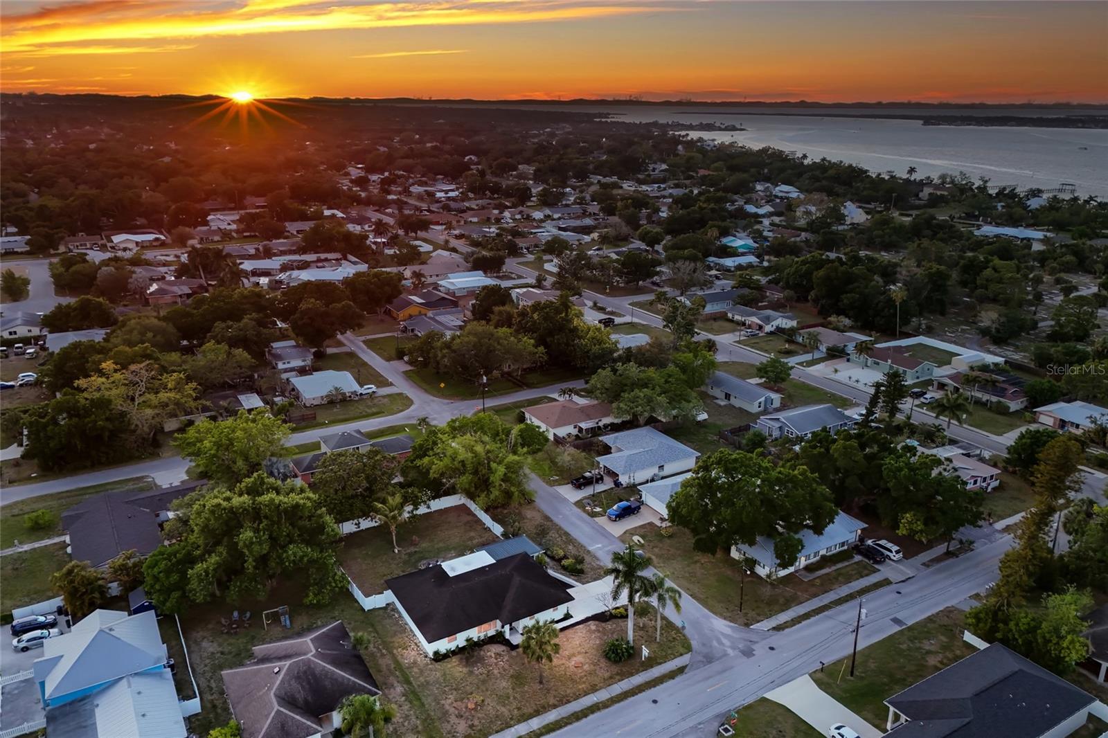 STEVENS ADD TO BRADENTOWN - Residential