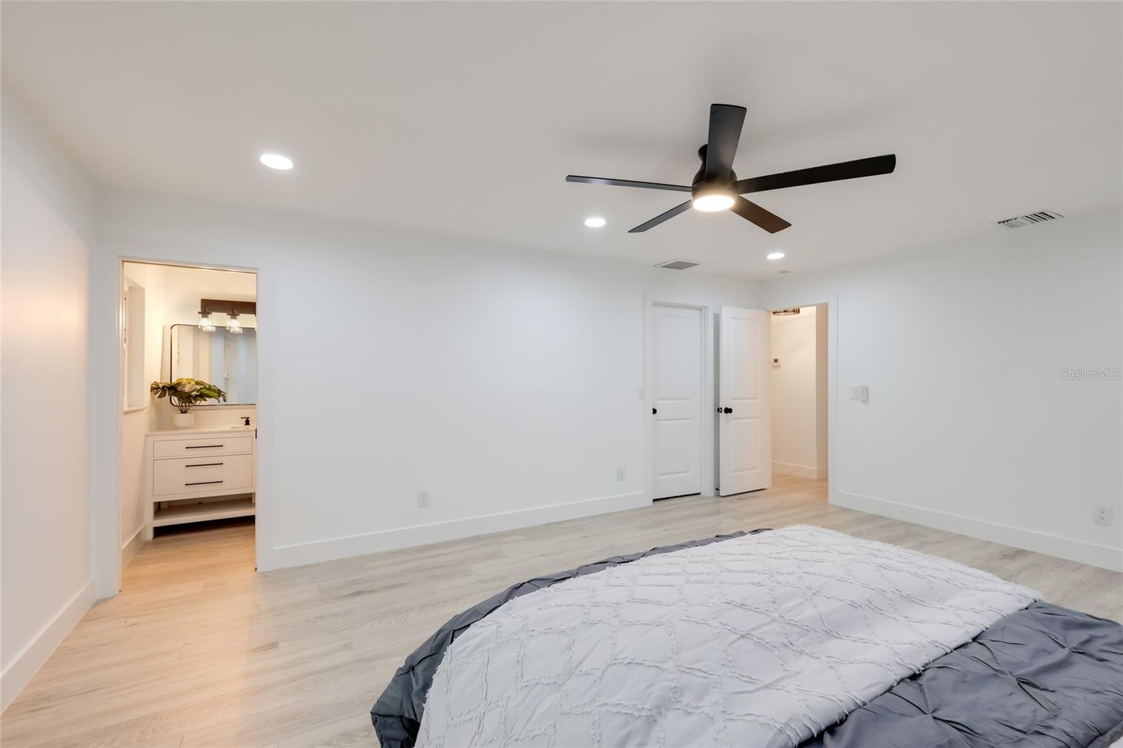 STEVENS ADD TO BRADENTOWN - Residential