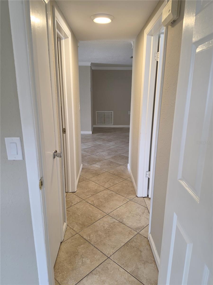 FOREST HILLS - Residential