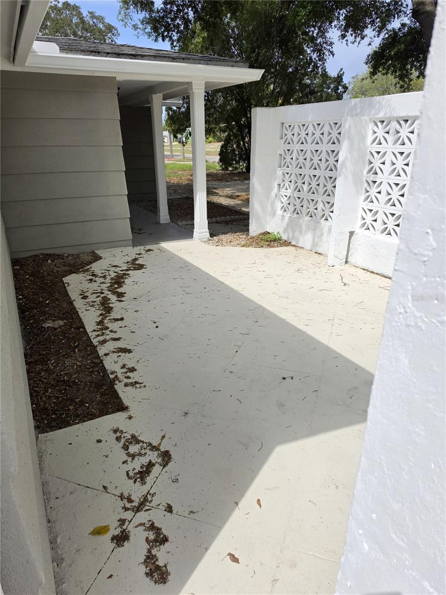 FOREST HILLS - Residential