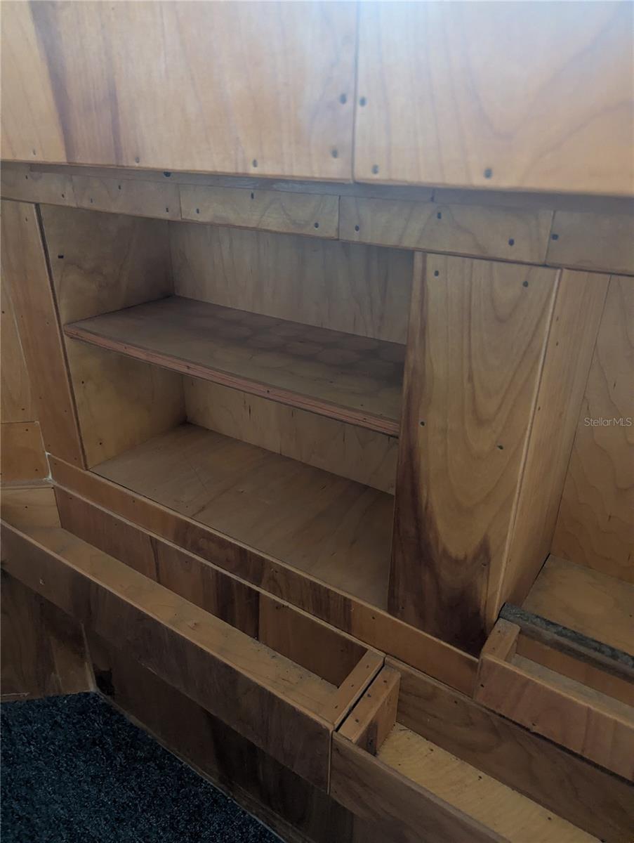 OAK RUN - Residential