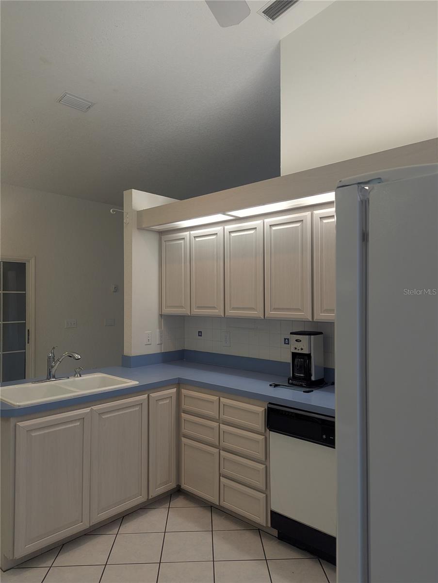 OAK RUN - Residential