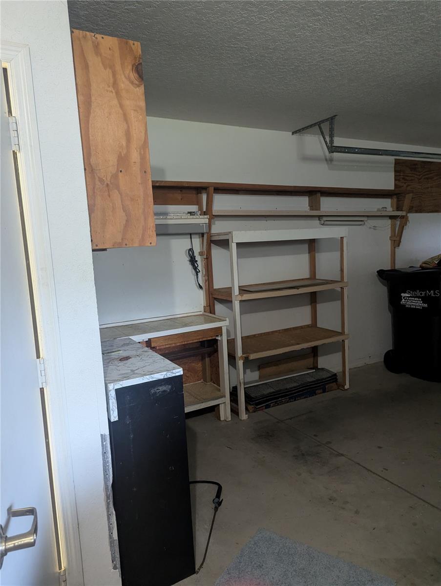 OAK RUN - Residential