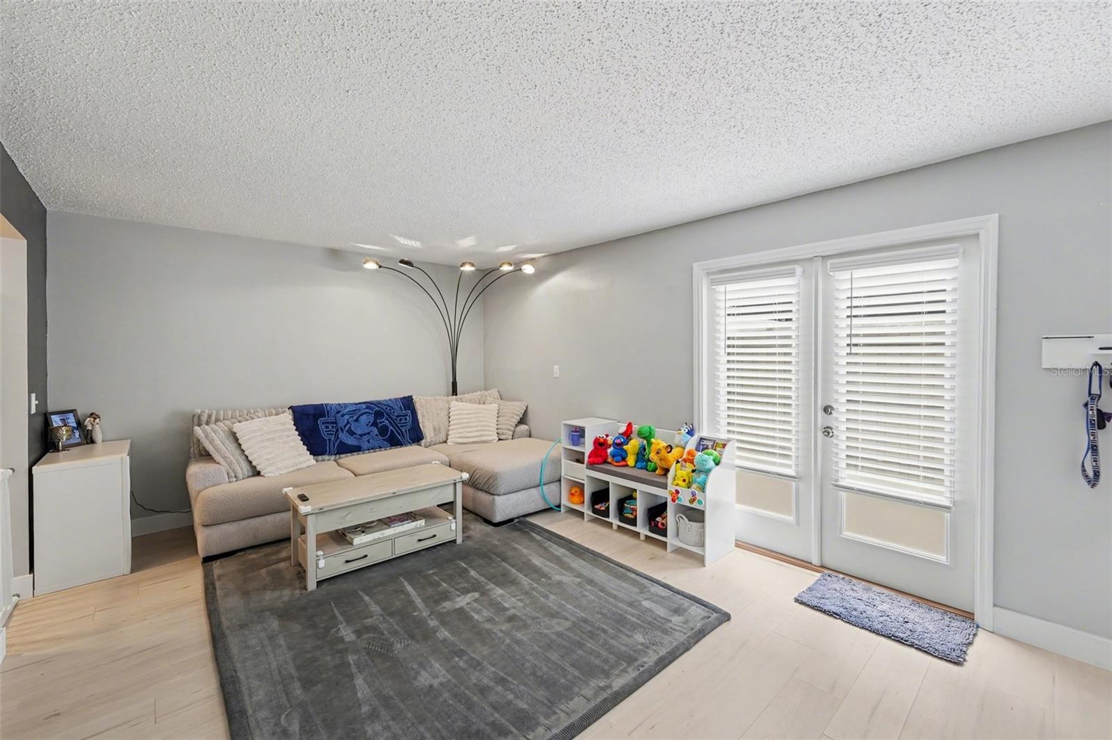CLEARBROOKE TWNHS PH 1 - Residential Lease
