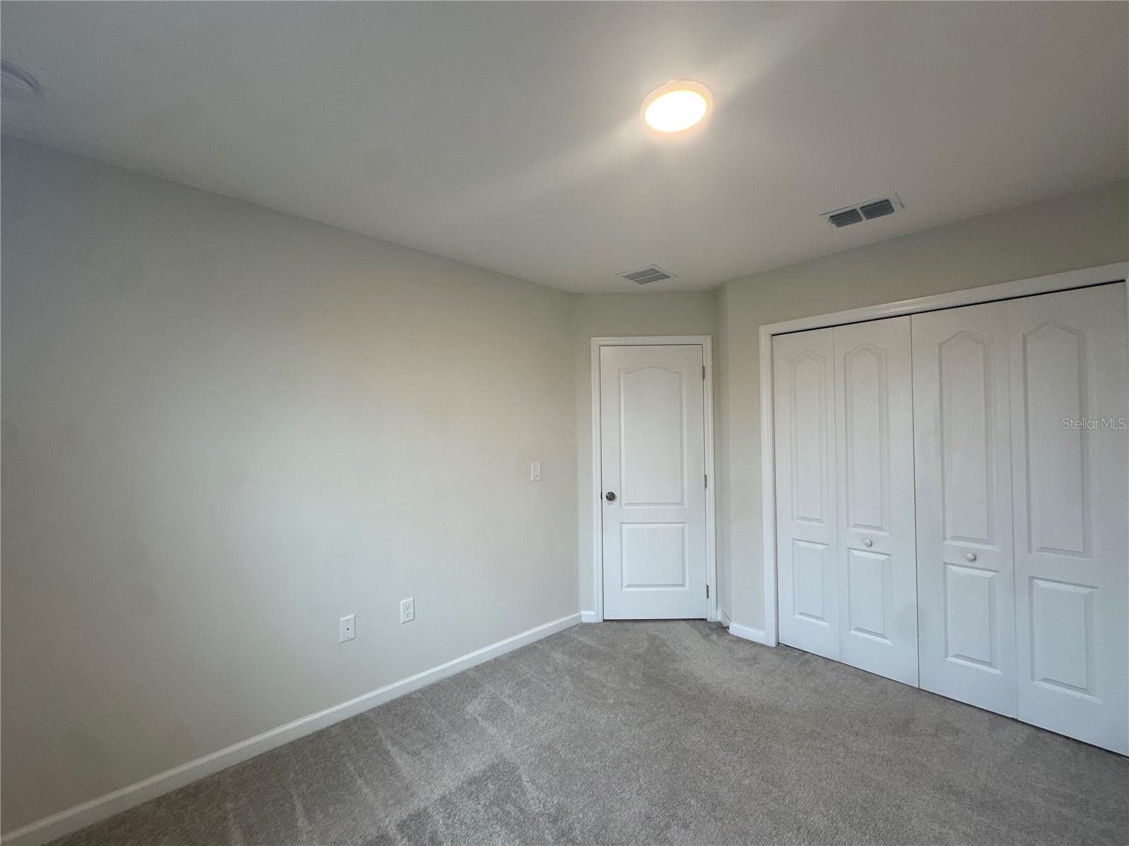 TOWNS AT NARCOOSSEE COMMONS - Residential Lease