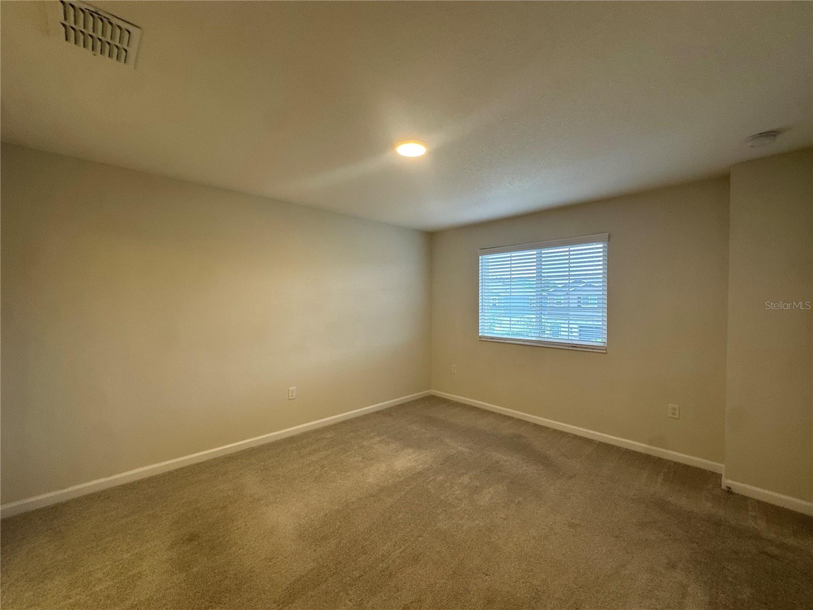 TOWNS AT NARCOOSSEE COMMONS - Residential Lease