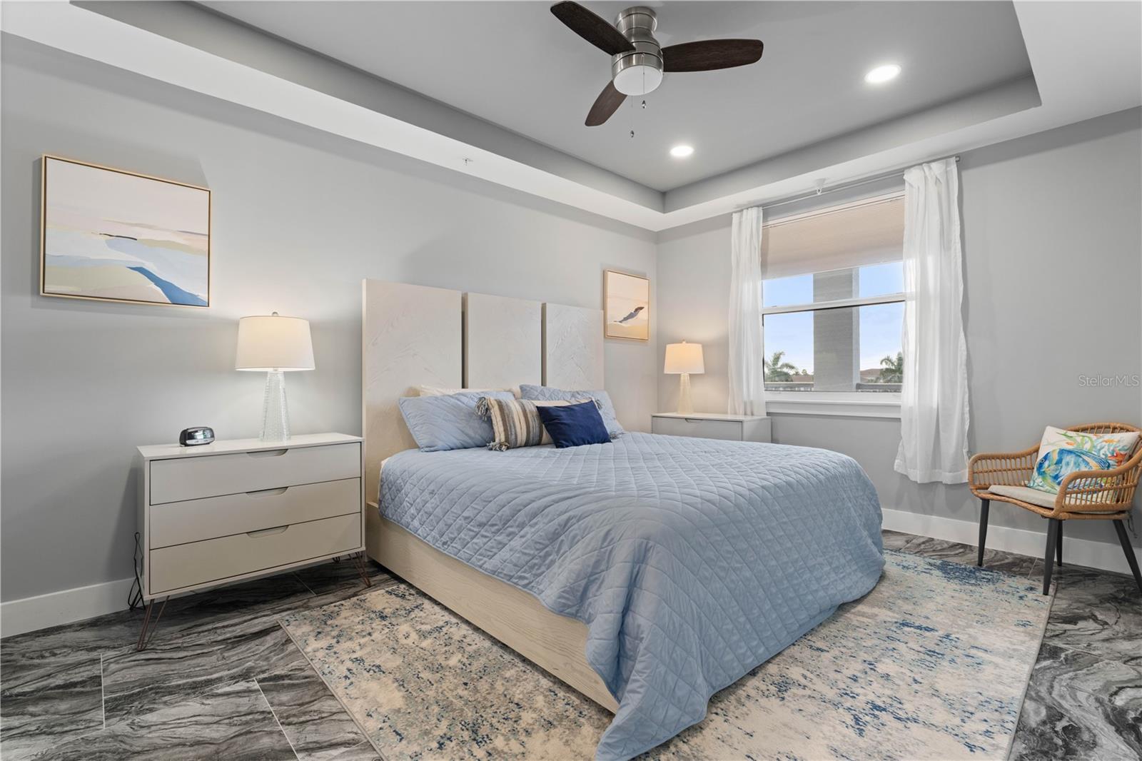 PARADISE POINTE/CHARLOTTE HARB - Residential