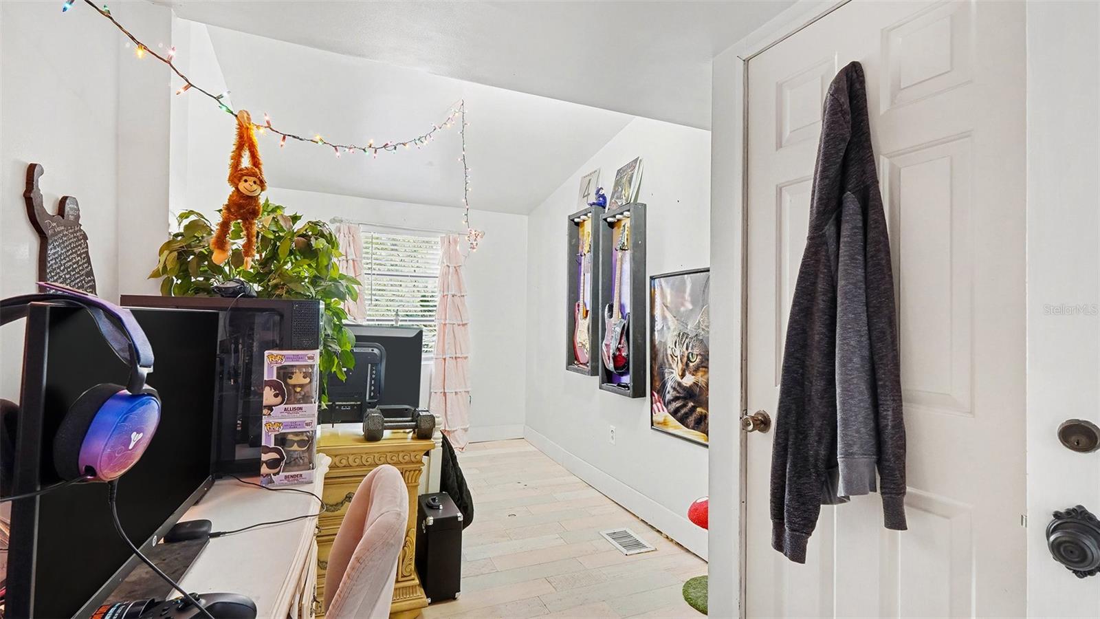 FRED BISHOP UNREC - Residential