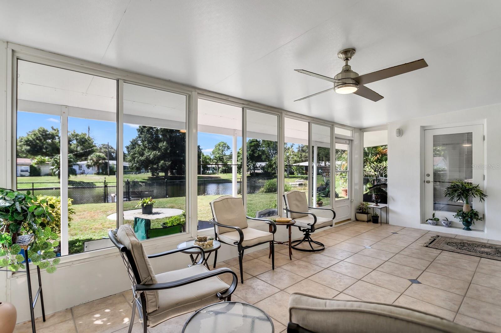 KENNETH CITY UNIT 1 REV - Residential
