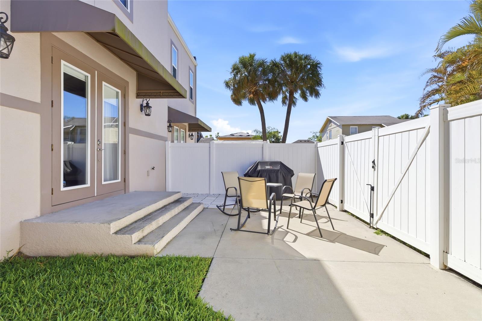 TERRA NOVA REVISED MAP W 27.5 FT OF LOT 11 BLOCK1 - Residential