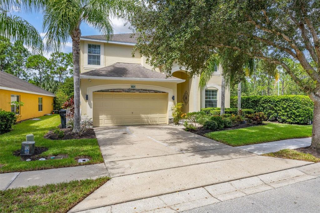 Photo of 601 Orange Cosmos Boulevard, Davenport, FL 33837 (MLS # S5134645)