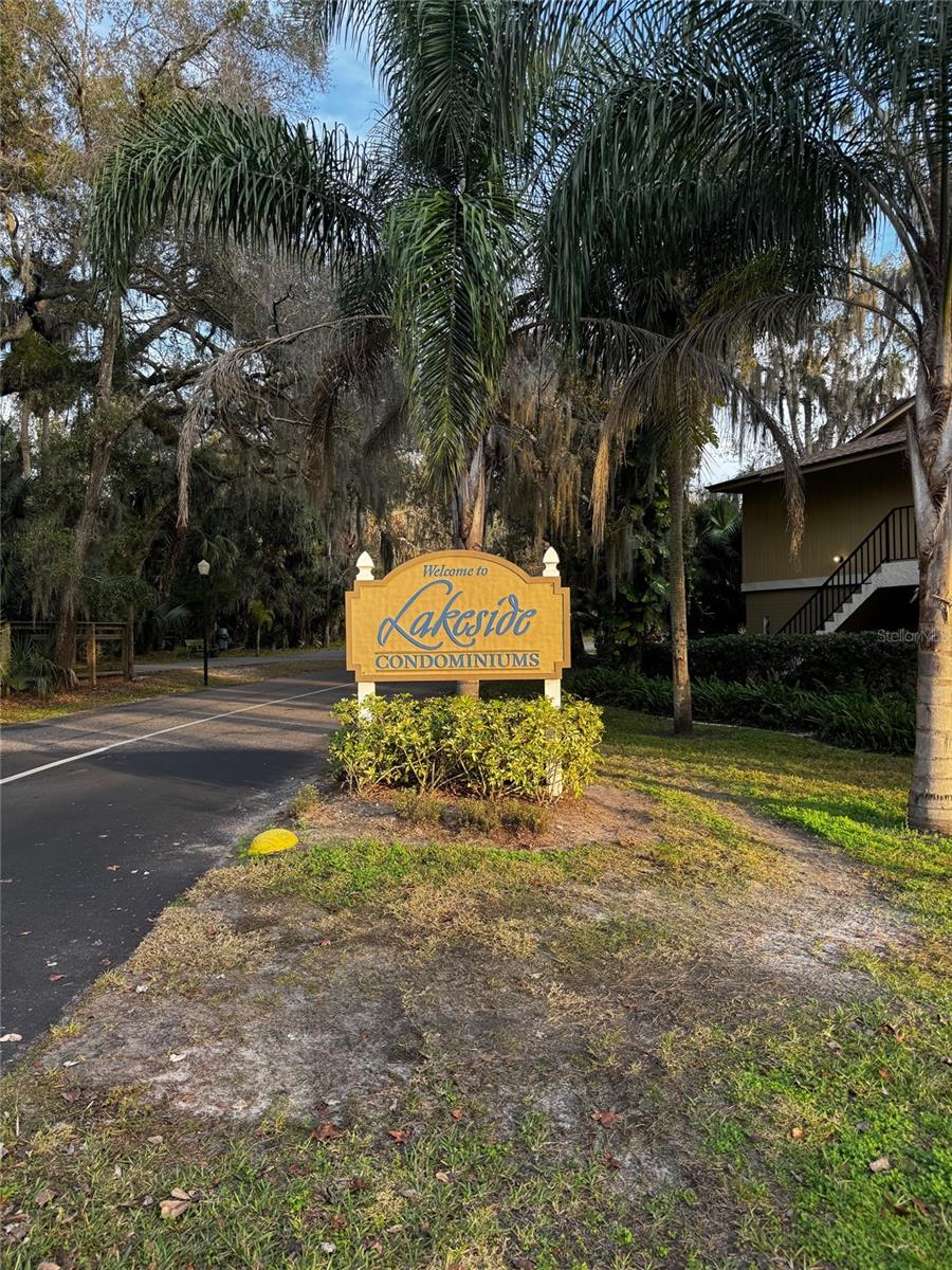 LAKESIDE CONDO APTS - Residential