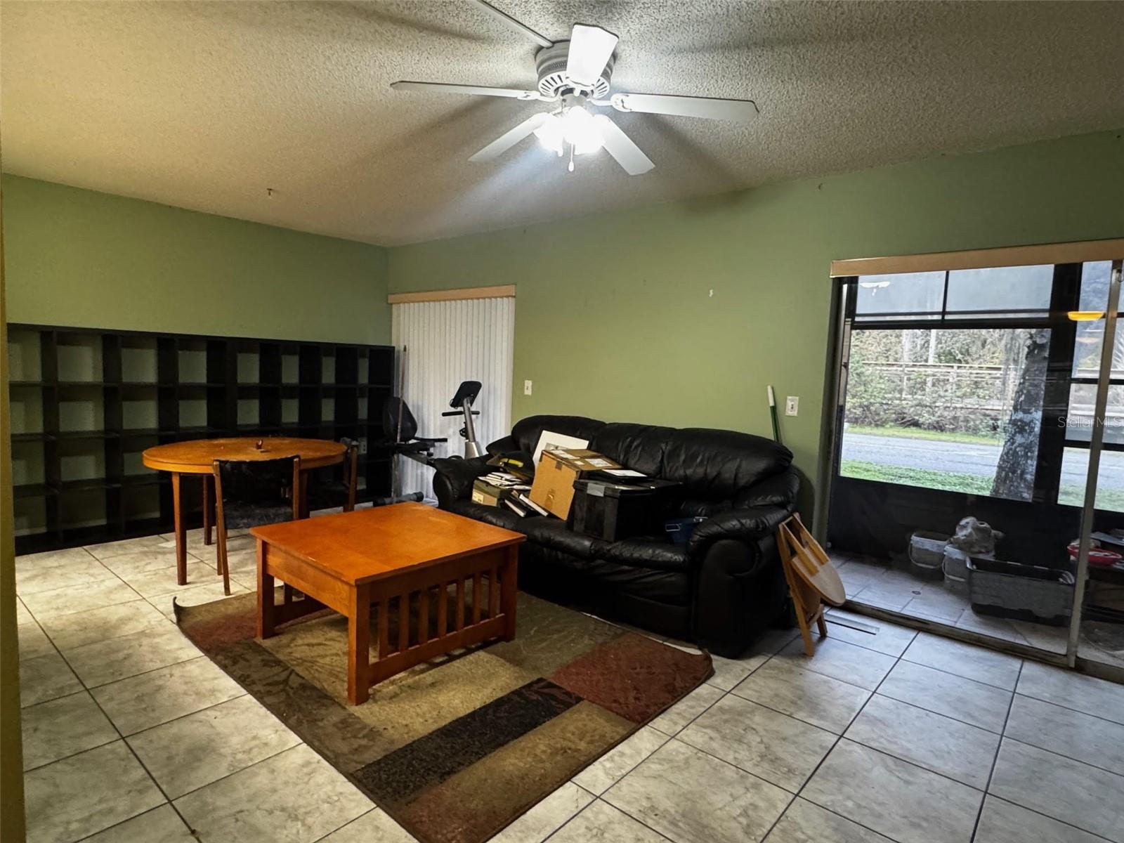 LAKESIDE CONDO APTS - Residential