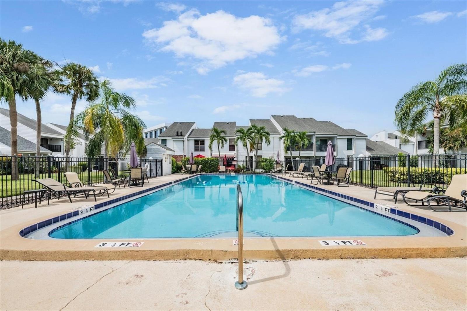 PALMS OF TARPON SPGS THE CONDO - Residential